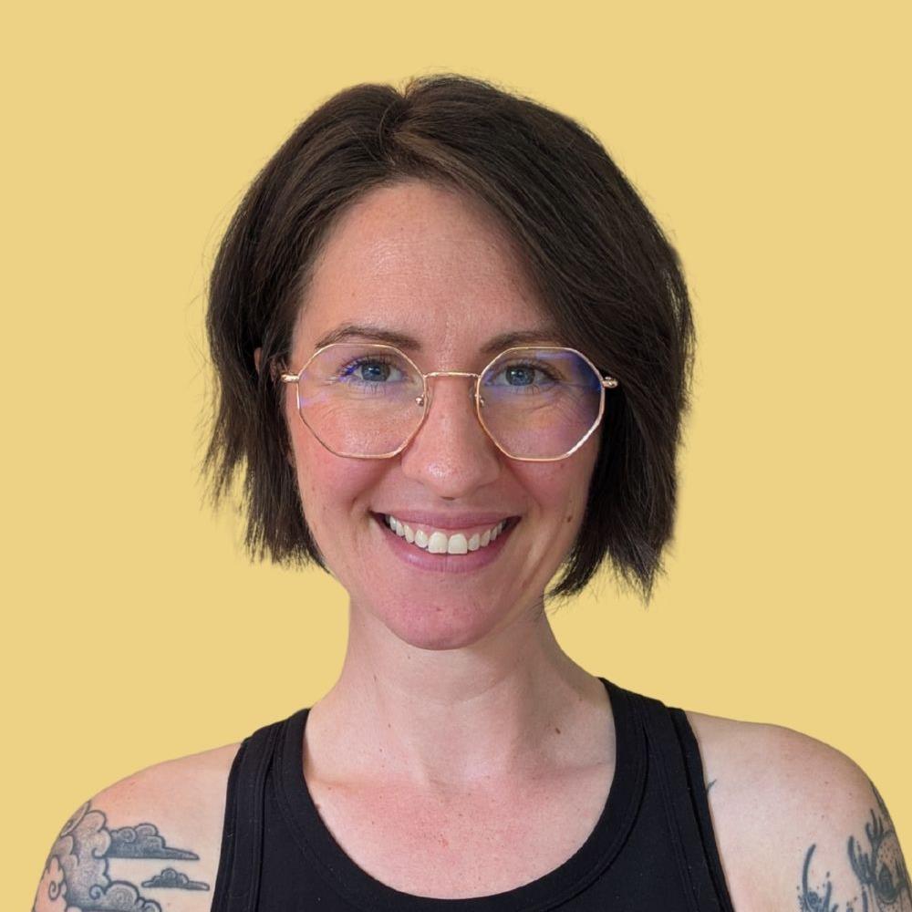 Shannon Kirk